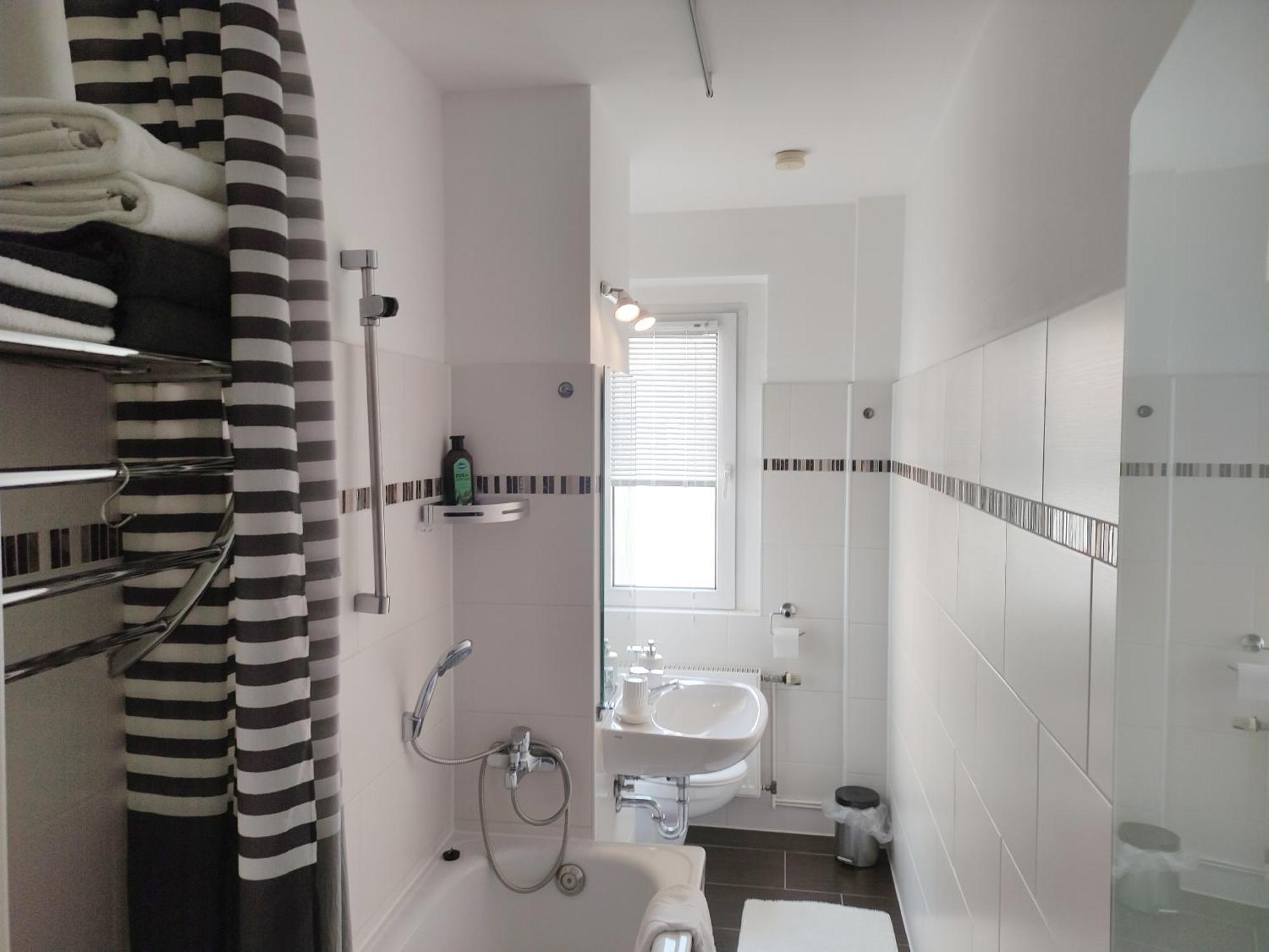 Apartment L - Comfort Lipcse Kültér fotó